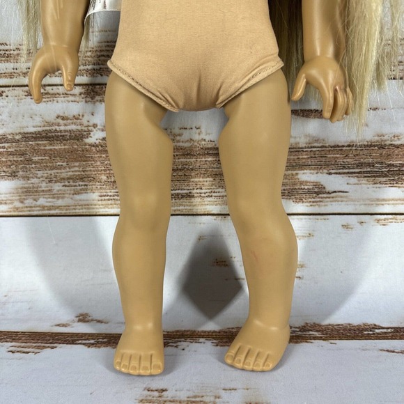 American Girl Doll Julie Albright Long Blonde Hair Brown Eyes 18 Inch 2013 - Picture 4 of 5